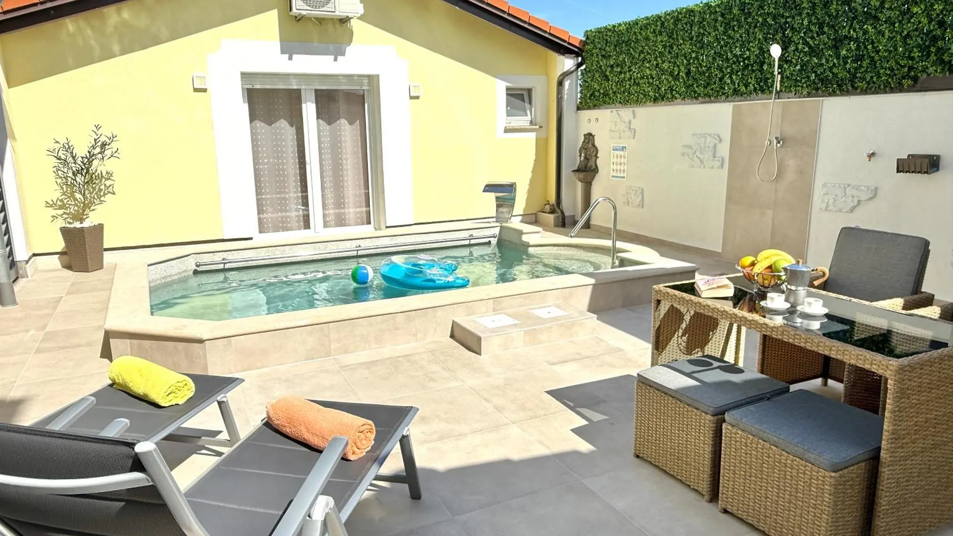 Poolside Studio Fazana Croatia