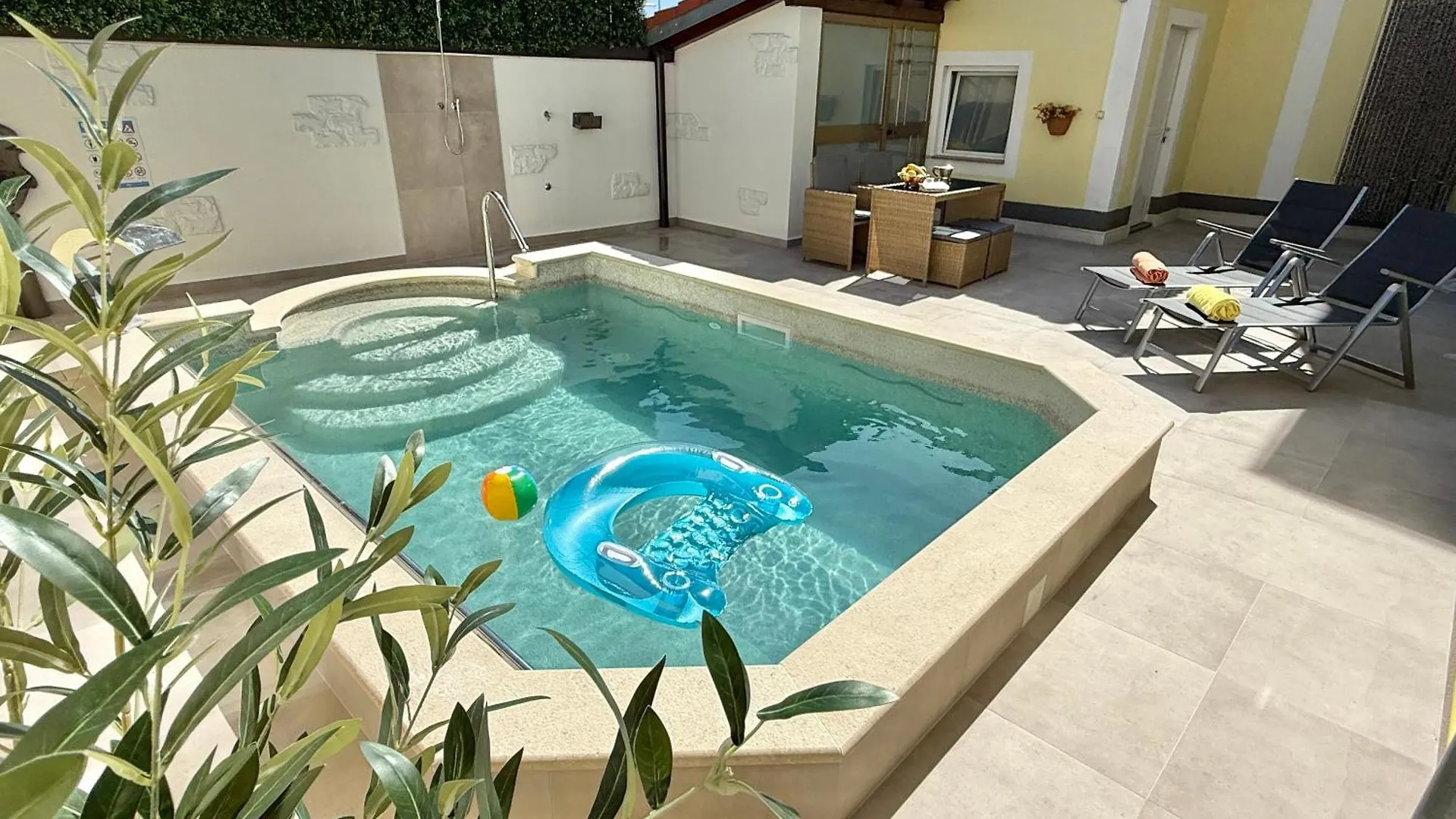 Poolside Studio Fazana Croatia